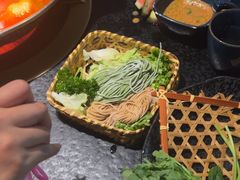 -湊湊火锅·茶憩(上海合生汇店)