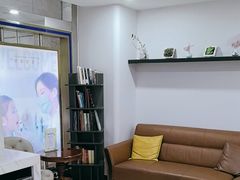 -瑞尔齿科(东方广场诊所)