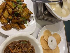-刘胖子家常菜·蹄花焖藕(中南店)