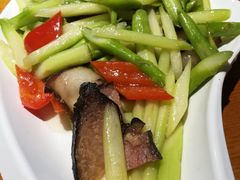酱肉炒芦笋-张胡李四季虾玲珑(竞舟路店)