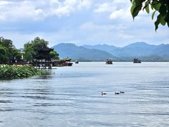 -杭州湖滨银泰in77