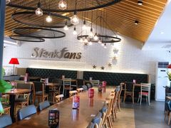 大堂-牛爱客牛排(温岭千禧店)