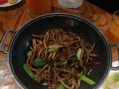 -阿罗新疆菜(人民广场店)