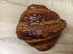 -VERIE BAKEHOUSE