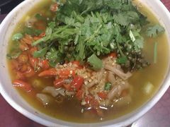 -自贡盐帮菜·玩辣餐厅(樱花园西街店)
