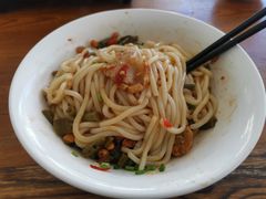 -牛八宝桂林米粉(八里庄店)