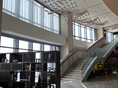 -华强广场酒店-椰香高空自助餐厅