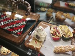 -星巴克(宝山万达店)