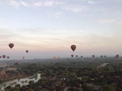 -蒲甘热气球
