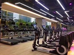 -威克健身游泳(万菱汇店)