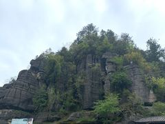 -梭布垭石林景区