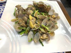-范饭椰林川湘味海鲜·椰子鸡(三亚湾椰梦长廊店)