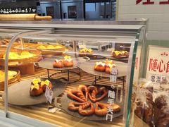 -红星前进面包牛奶公司(君太店)