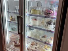 -DQ·蛋糕·冰淇淋(大宁国际商业广场店)