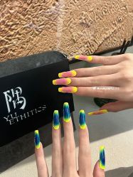 -隅日式美甲美睫專門店