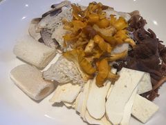 -黔蘑菇四季餐厅(观山湖店)