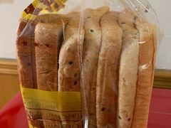 -金色麦甜糕点(面包.蛋糕.华苑店)