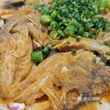 这家店真宽敞
