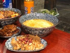 -粉家柳州螺蛳粉(杨宅路店)