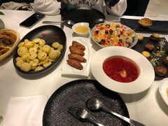 -马克西姆俄罗斯餐厅(通亚街店)