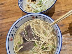 -十二忠手拉面(燎原街店)