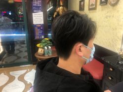 -东方先生国潮男士理发馆