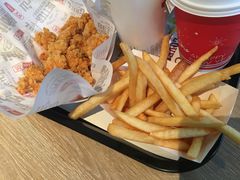 -The Habit Burger Grill 哈比特汉堡(复兴soho店)