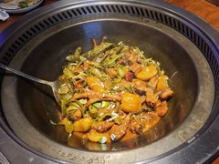 -山河屯铁锅炖(哈西站店)