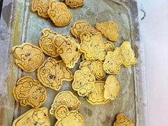 -三只小羊蛋糕DIY烘焙·拼豆·银饰(光谷店)