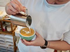 -Line 咖啡(石厦花园店)