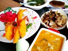 -忘忧草融合私房菜(红鼎国际店)