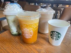-星巴克臻选(周浦万达店)