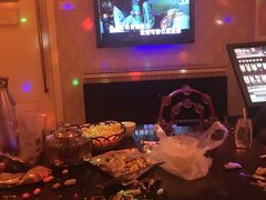 -阳光钱柜KTV(八一路店)