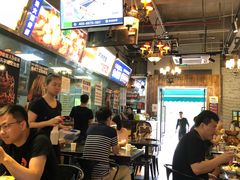 -巴四老城区炭火蛙锅(张江店)