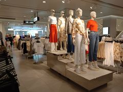 -H&M(天一广场店)