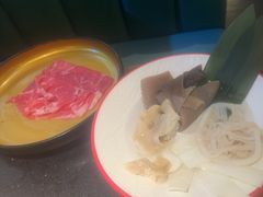 -牛New寿喜烧(虹桥新天地店)