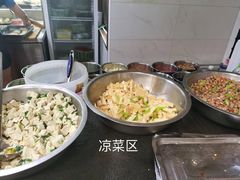 -缘福乡村铁锅炖民宿(八达岭店)
