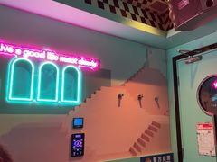 -好乐迪(张扬路八佰伴店)