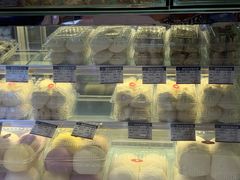 -白玉兰食品甜凤店(合生汇店)