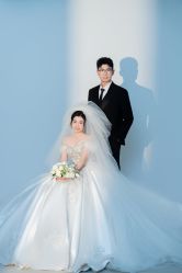 -雪中彩影婚纱摄影·微光艺术中心