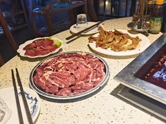 -二荆条·蜀鲜汇城市森林火锅