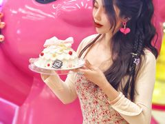 -DQ·蛋糕·冰淇淋(金源新燕莎MALL店)