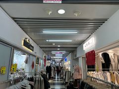 -义乌小商品批发市场(中国小商品城·篁园服装市场店)