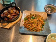 -潮界(LU·ONE凯德晶萃广场店)