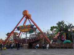 -七彩云南欢乐世界