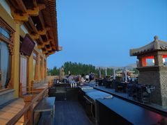 -敦煌山庄摘星阁