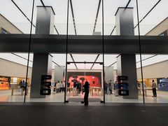 -Apple零售店(玄武湖店)