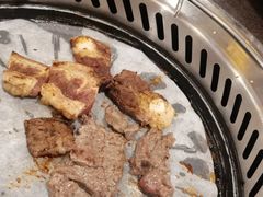 -本苑烤肉自助餐厅