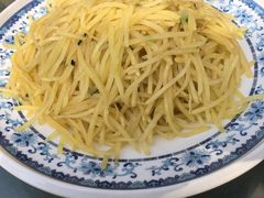 -都江堰石锅鱼