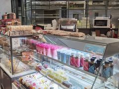 面包甜点陈列柜-BreadTalk面包新语·烘焙蛋糕(中华广场店)